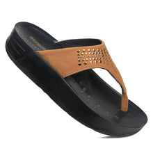 Load image into Gallery viewer, Aerosoft - Women Brown Dazzler S5704 platform sandals thong
