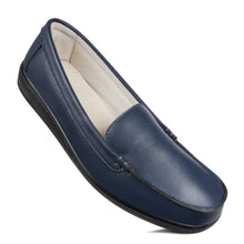 Load image into Gallery viewer, Aerosoft - Normsic Navy CL0814 Women comfy loafers
