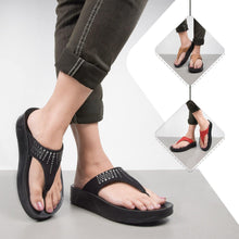 Load image into Gallery viewer, Aerosoft - Women Black Dazzler S5704 platform sandals thong1

