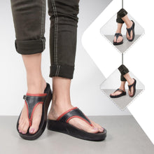 Load image into Gallery viewer, Aerosoft - Joana S5702 Red Women thong sandals platform1
