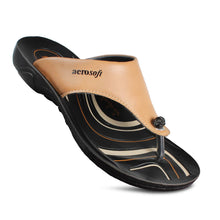 Load image into Gallery viewer, Aerosoft - Suzy S3902 Women Tan summer flip flops