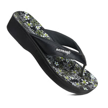 Load image into Gallery viewer, Aerosoft - Anette A0815 Black thong sandals women
