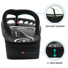 Load image into Gallery viewer, Aerosoft - Glitter A0825 Women White thong style sandals3