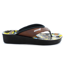 Load image into Gallery viewer, Aerosoft - Butterfly A0877 Women Brown cute flip flops

