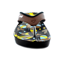 Load image into Gallery viewer, Aerosoft - Butterfly A0877 Women Brown cute flip flops1
