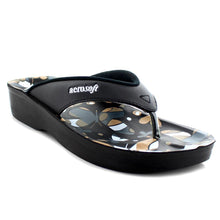 Load image into Gallery viewer, Aerosoft - Butterfly A0877 Women Black cute flip flops
