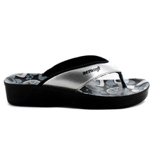 Load image into Gallery viewer, Aerosoft - Hibiscus Silver Women A0864 summer thong sandals4
