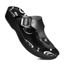 Load image into Gallery viewer, Aerosoft - Emoji A0892 Black strap sandals women
