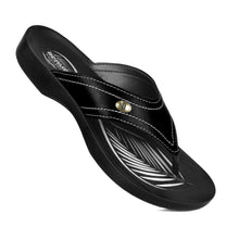 Load image into Gallery viewer, Aerosoft - Tendril S6101 Women Black stylish flip flops
