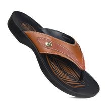 Load image into Gallery viewer, Aerosoft - Frondle S6102 Tan ladies thong sandals
