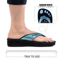 Load image into Gallery viewer, Aerosoft - Glitter A0825 Women Blue thong style sandals4
