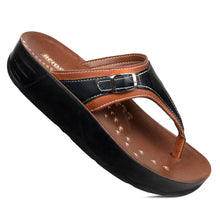 Load image into Gallery viewer, Aerosoft - Joana S5702 Tan Women thong sandals platform
